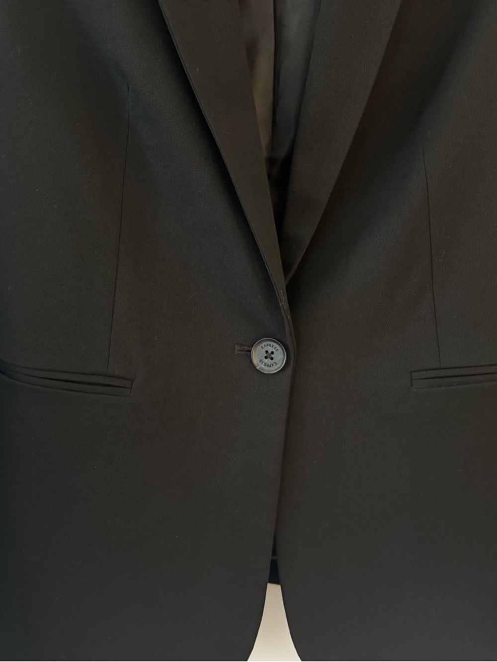 Single-Button Tailored Blazer - Picture 3 of 5